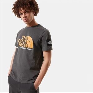 The North Face Men’s Logo T-Shirt | XXL | Classic Fit